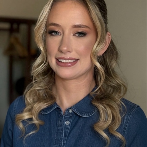 J. Crew ⚜️ Button Down Jean Shirt - Picture 3 of 7